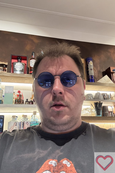 Bomby83