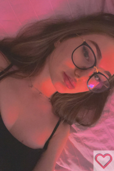 Monica25i