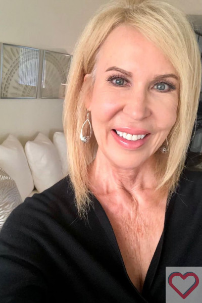 Karoline569