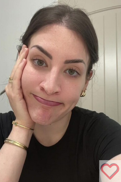 Ava001