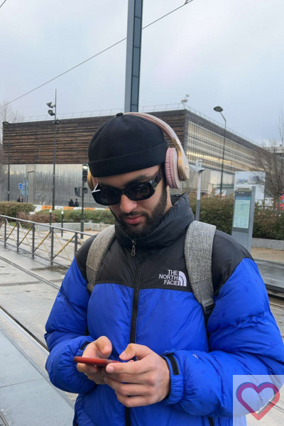 Aziz00