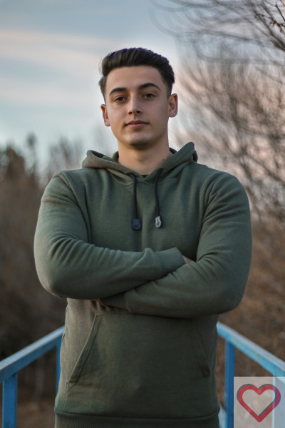 nick098