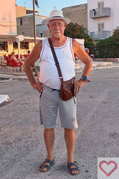Tony54