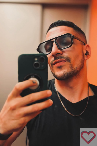 Robertino1996
